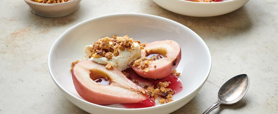 Gewürz-Birnen mit Knusper-Hafer